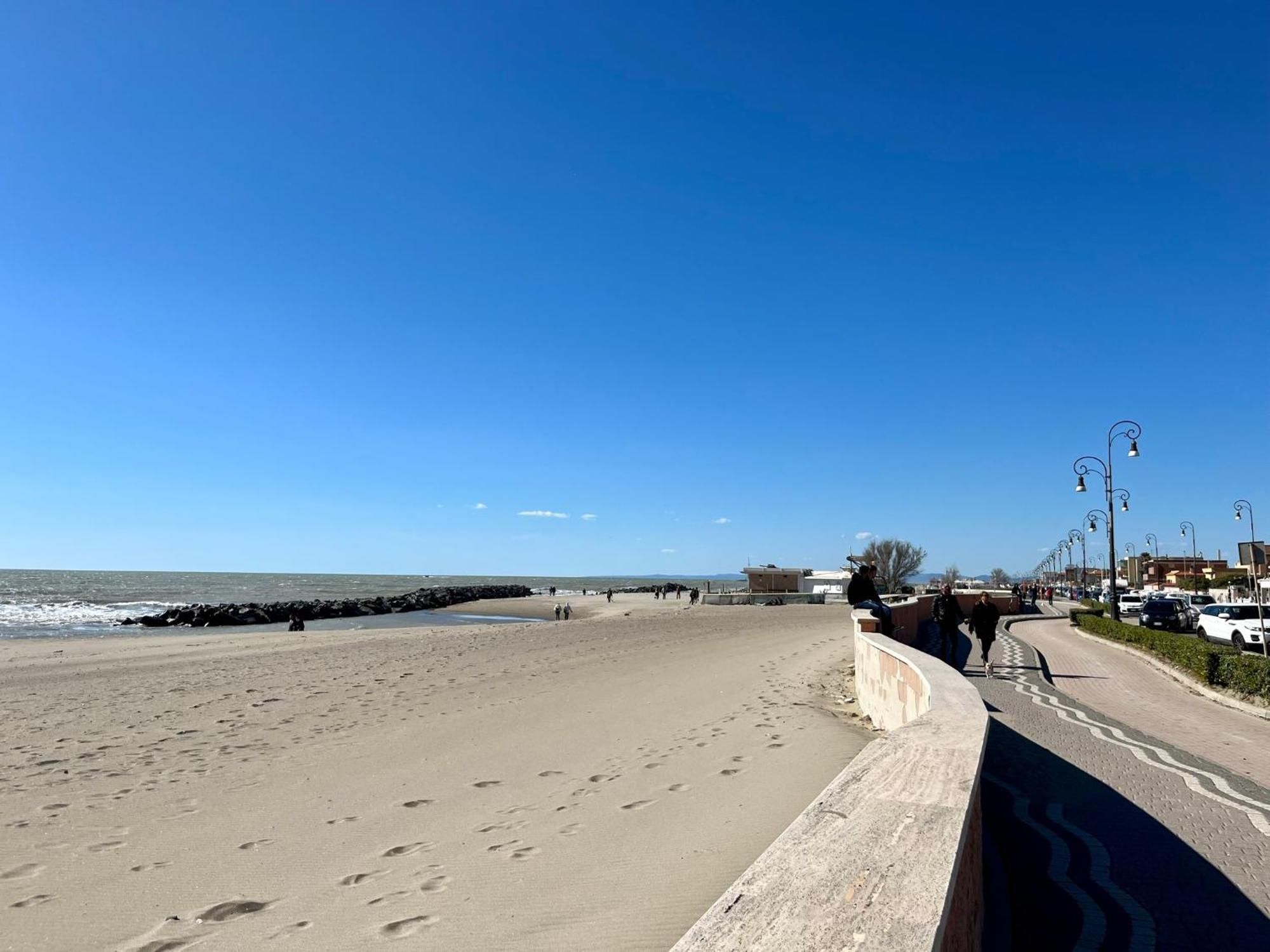 Alloggio Le Dune 77 Fiumicino Dış mekan fotoğraf